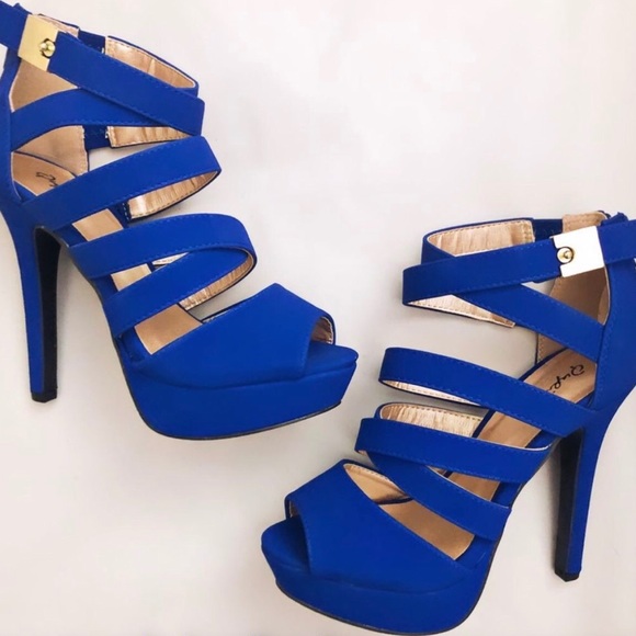 Class 9 Royal Blue Heels (Suede) [Host Pick 🎉] - Picture 3 of 6